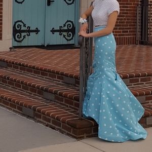 Sherri hill prom dress